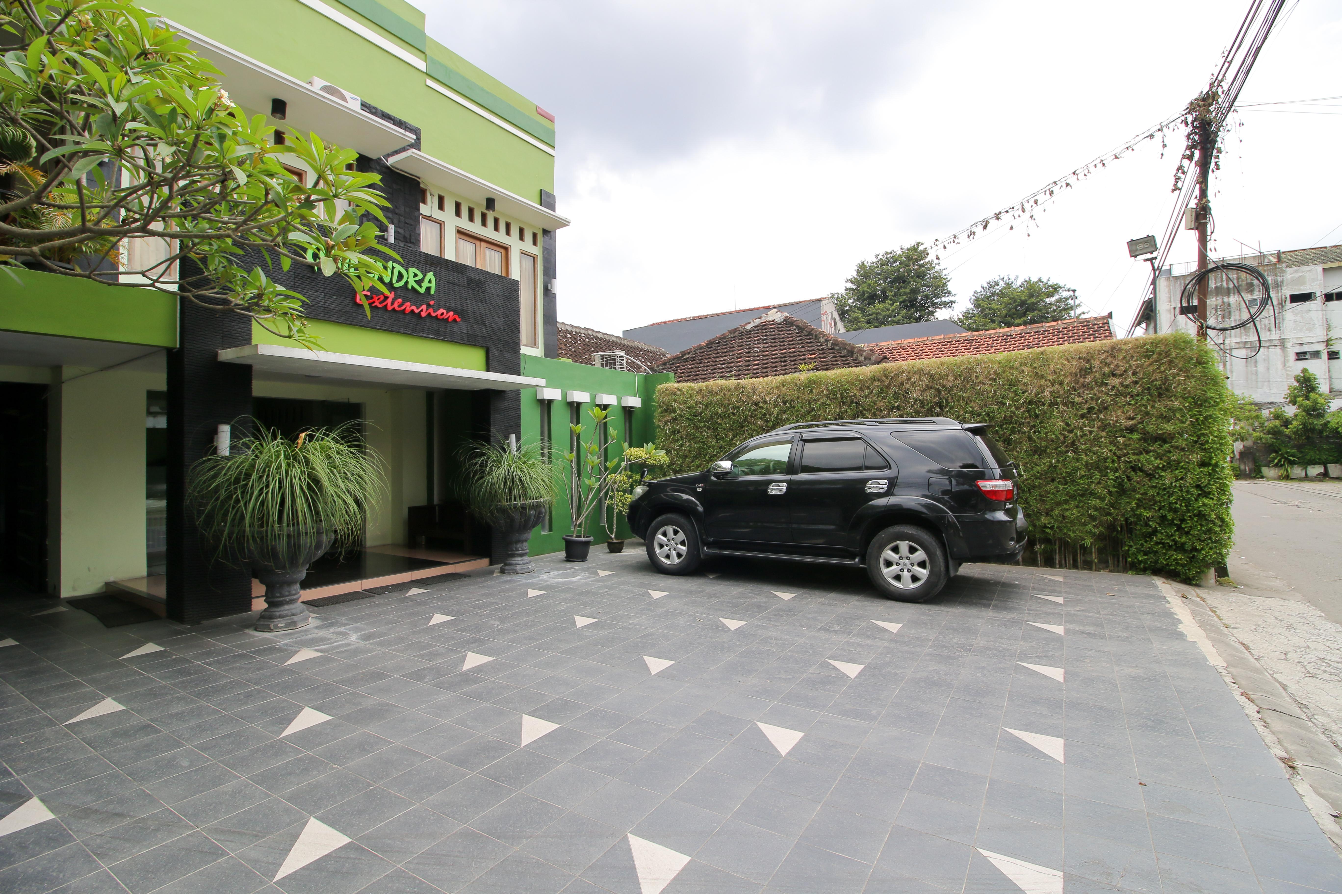 Reddoorz Plus @ Taman Siswa 2 Yogyakarta Extérieur photo